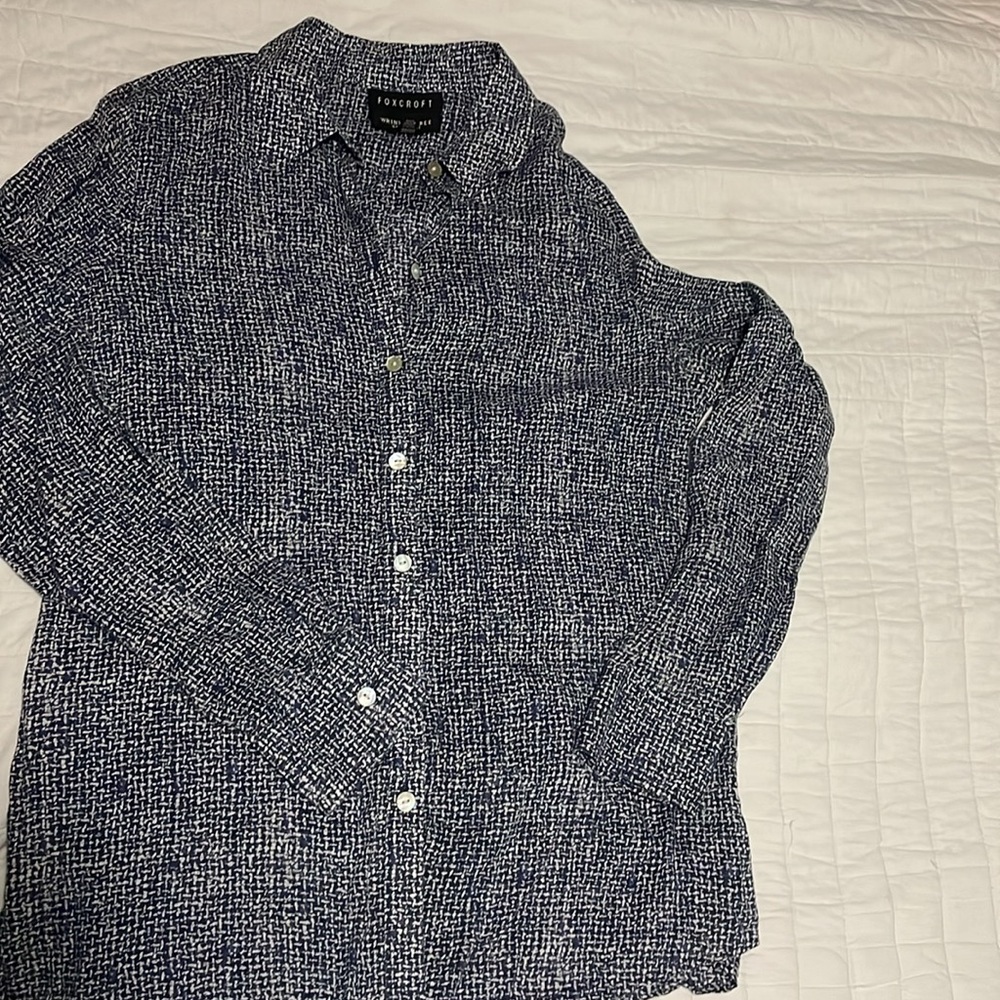 Foxcroft wrinkle free shaped fit blouse- Navy and white